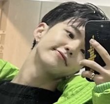btsvt4lyf's tweet photo. hocheeks 🍞 https://t.co/HqgmmTuuPh