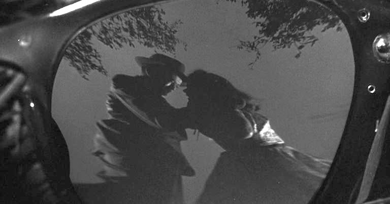 francosiri98's tweet photo. 'Strangers on a Train' (1951) de Alfred Hitchcock. 

PELICULÓN. https://t.co/1VrPcOTjEs
