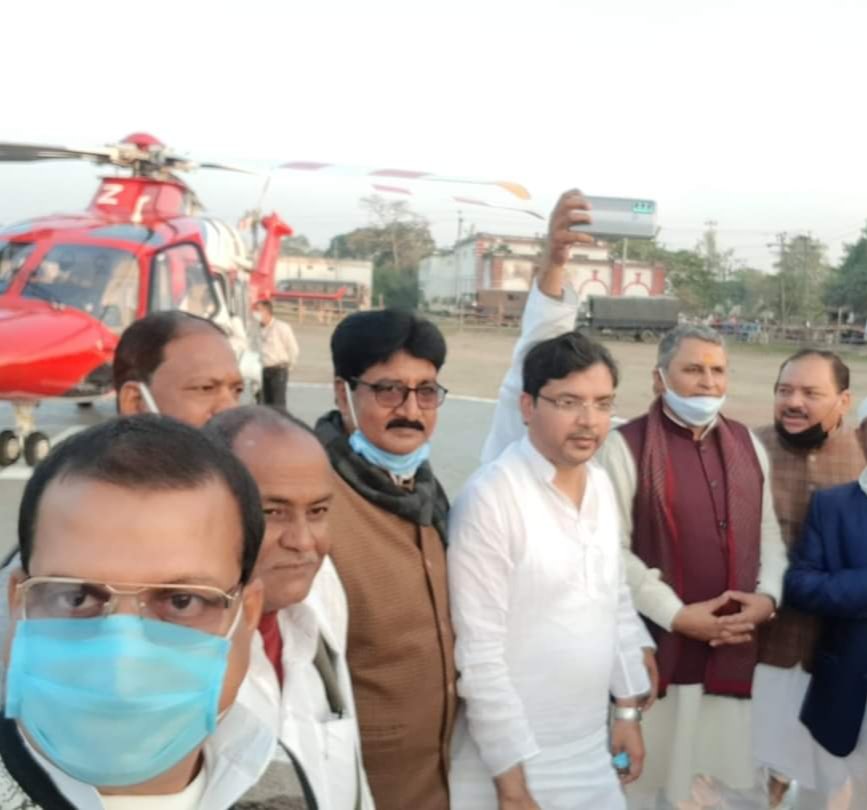 ShamshadRizvi13's tweet photo. बिहार सरकार के माननीय वित्त, वाणिज्य कर एवं संसदीय कार्य मंत्री, श्री विजय कुमार चौधरी जी को जन्मदिन की हार्दिक बधाई व अनंत शुभकामनाएं।
#Vijay_Kumar_Choudhary https://t.co/TB5thphVY5