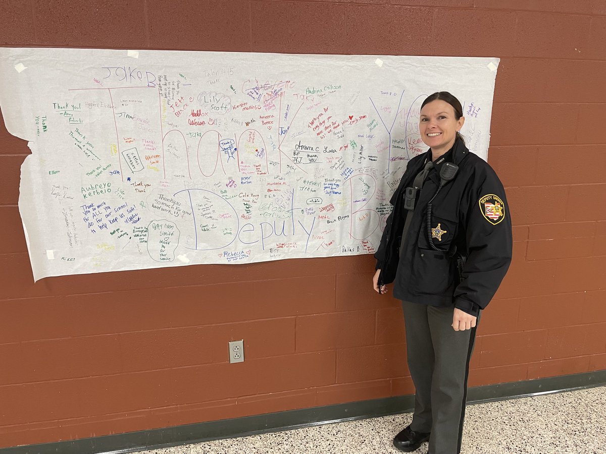 HMS_Scots's tweet photo. It’s School Resource Officer Appreciation Day. We’re so fortunate to have Deputy Bachelder serve Highland! #ForEachStudent https://t.co/GVemEL44jc