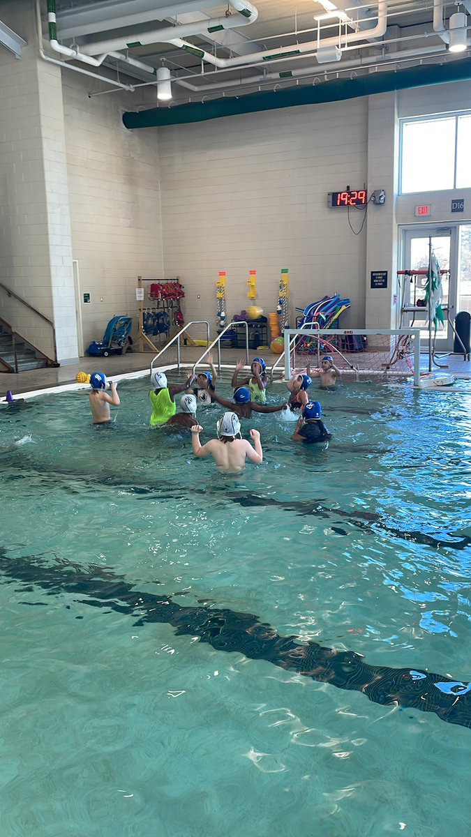 Marco……….Water Polo! <a target='_blank' href='http://twitter.com/AbingdonGIFT'>@AbingdonGIFT</a> <a target='_blank' href='http://twitter.com/AbingdonPTA'>@AbingdonPTA</a> <a target='_blank' href='https://t.co/61MZIYT2CO'>https://t.co/61MZIYT2CO</a>