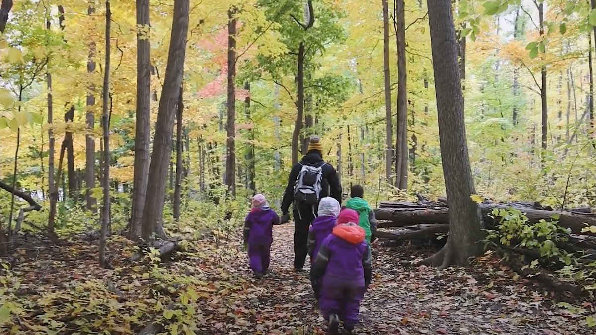 JPS is proud to offer 5 incredible learning environments for 5-year-olds to begin their education journey! Enjoy a video overview here: youtube.com/watch?v=S8JmIE… Kindergarten registrations &amp; K-screening appointments also are open. More info here: jpsonline.org/kindergarten