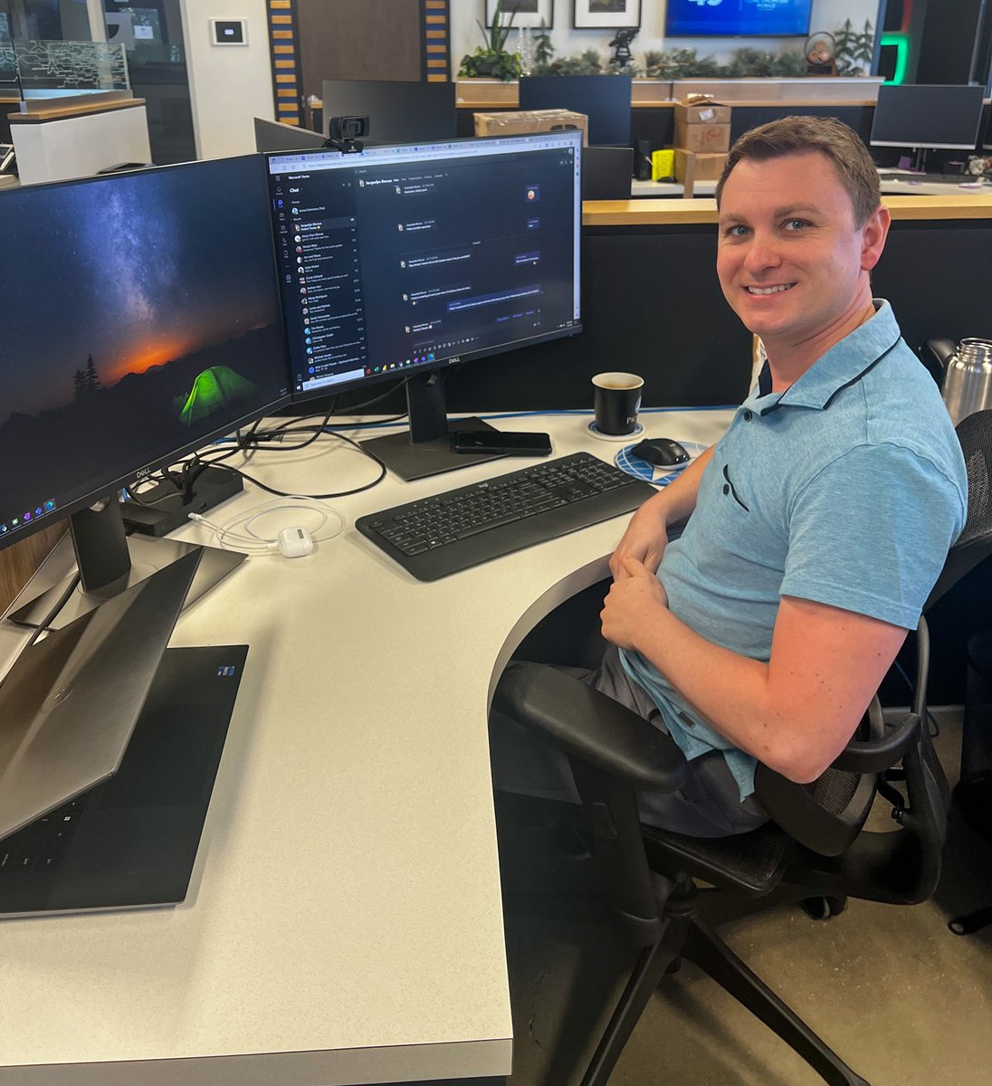 Pickett_USA's tweet image. Some of our team members heard it was National Clean Off Your Desk Day and decided to participate to help stay organized in their workspaces! We love all the clean desks 😍 

#NationalCleanOffYourDeskDay #cleanworkspaces #engineering #GIS #geospatial #surveying