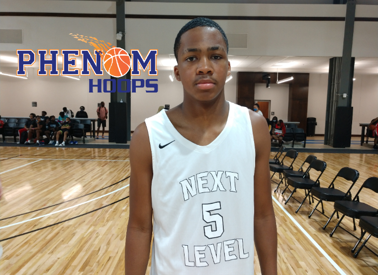 PhenomExposure's tweet photo. 2023 Evan Ashemore received an offer from Wake Tech CC #PhenomHoops 

@Coach_Rick57 @colbylewis20 @POBScout @JeffreyBendel_ @Phenom_Hoops @ty1ewis https://t.co/6Chm5w0KZD