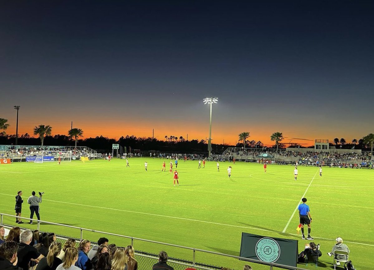 AaliyahPitts101's tweet photo. Blessed and so grateful for all the love and support! 5-1 WIN last night was the cherry on top!! Thank you to my friends, family, @tbusoccer, @ECNLgirls and my amazing teammates! #ECNLFL #tbupride https://t.co/3B5RFAIDu9