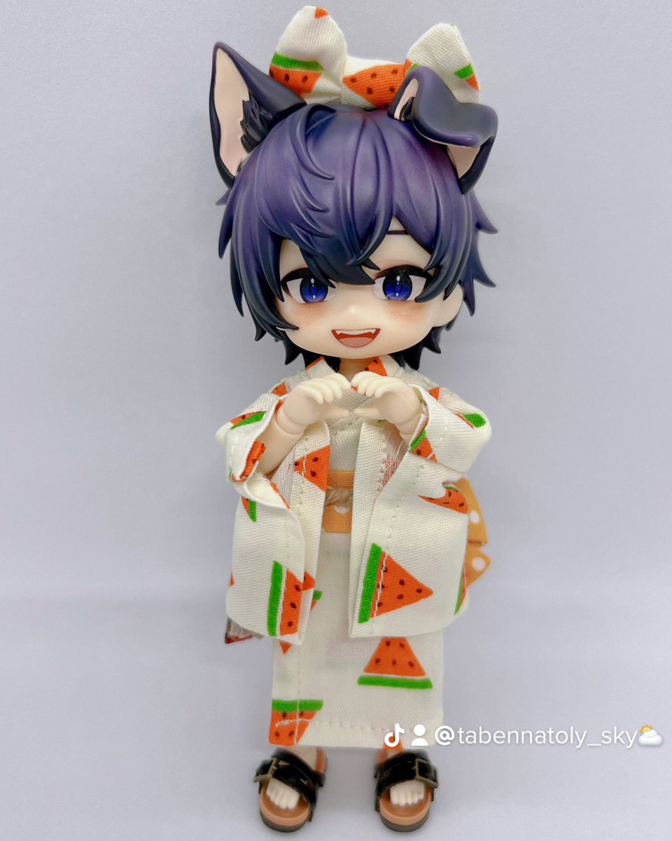 tabennatoly_sky's tweet photo. Shoto put on Yukata outfit👘🥰💜

#shxtou #shxtouvtuber #nendoroid https://t.co/qlTFbPaPtX