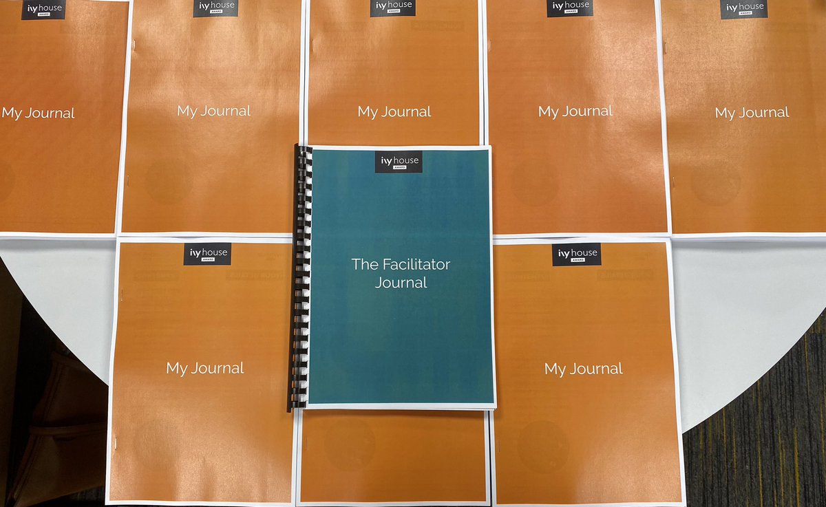 Really excited to be delivering The Ivyhouse Award: Session 1 - My Life <a href="/IvyHouseLon/">Ivy House</a> <a href="/AldersleyCEIAG/">aldersleycareers</a> <a href="/Amethyst6th/">Amethyst Sixth Form</a> #futureleaders “Before you are a leader, success is all about growing yourself. When you become a leader, success is all about growing others.”