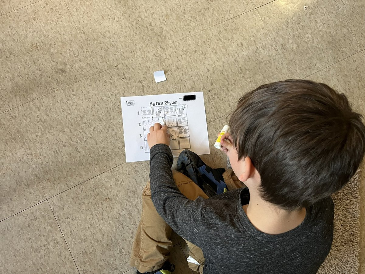 BLineK8Music's tweet photo. 🎶 First graders are composing their very first rhythms in music class this week! 🎶 @pps_arts @Quaver_Ed https://t.co/irThsUDOio