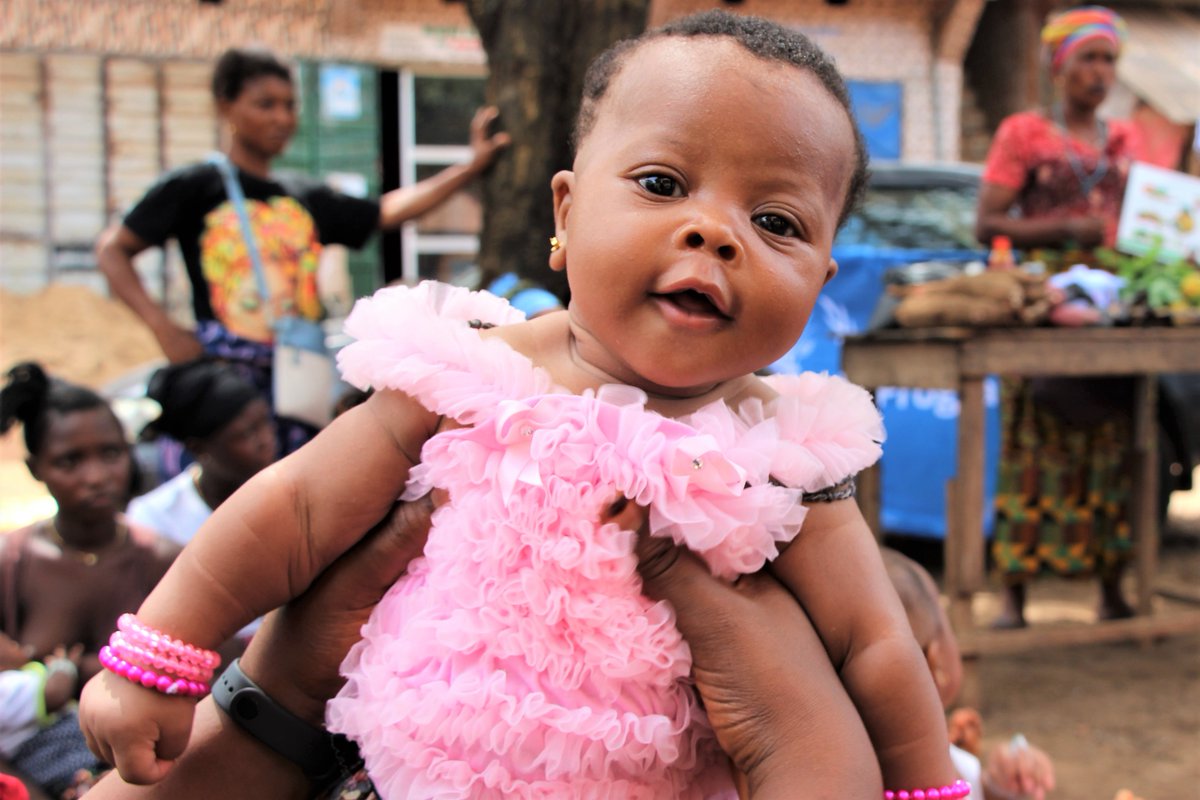 WFPS_Leone's tweet image. #ComplementaryFeeding
#Partnerships
The orange-fleshed sweet potato will benefit children aged 6-23 months, pregnant women, new mums &amp;amp; school children through @WFP's programmes in 7 districts. 

WFP, Hellen Keller &amp;amp; Ministry of Agriculture will support farmers' groups to🧵