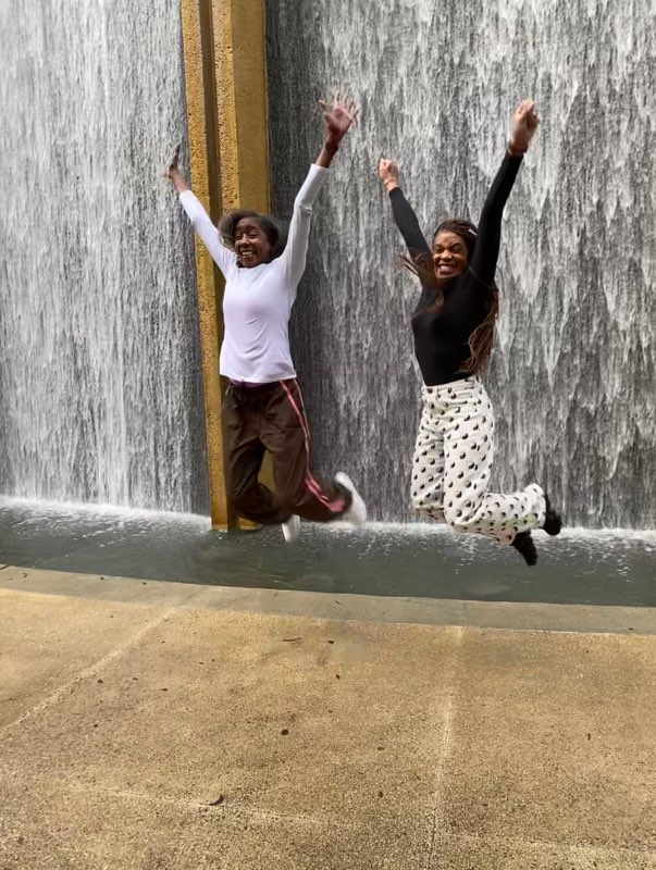 DominiqueKDoug1's tweet photo. @AlisaKD1 reach for the stars 🌟 https://t.co/L25jtVkBRn