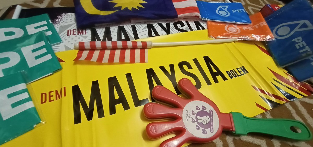 geng_mf's tweet photo. Not to be left out!! ๐ช๐ฒ๐พ๐ธ #DemiMalaysia #PETRONASMalaysiaOpen2023 #Petronas #GemilangkanLagi #teamMsia https://t.co/GVICXm94Su