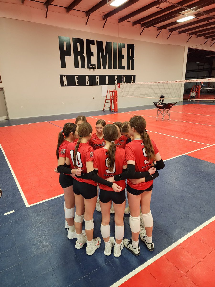 Pre-Season is now come to a close.  Thank you, John Castle for organizing the fun Premier Scrimmage on Sunday!  Very proud of how 13 Red competed all day!  Looking forward our first tournament this weekend!
