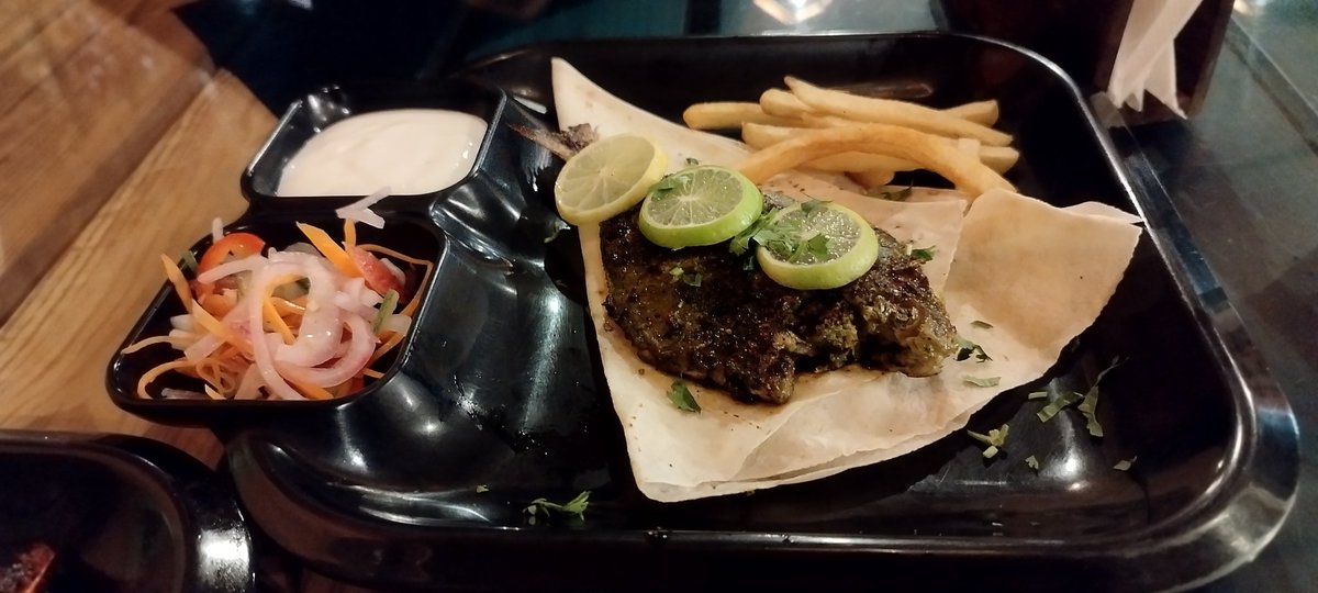 AlIlluminatti's tweet photo. #happydining https://t.co/iSV4daB9d9
