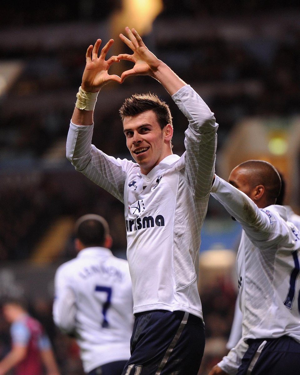 18yardspod's tweet photo. Gareth Bale retires from football leaving us with a million good memories to cherish ❤️
He retires as one of the most influential footballers of his era.

#GarethBale https://t.co/yPvFKGoS1E