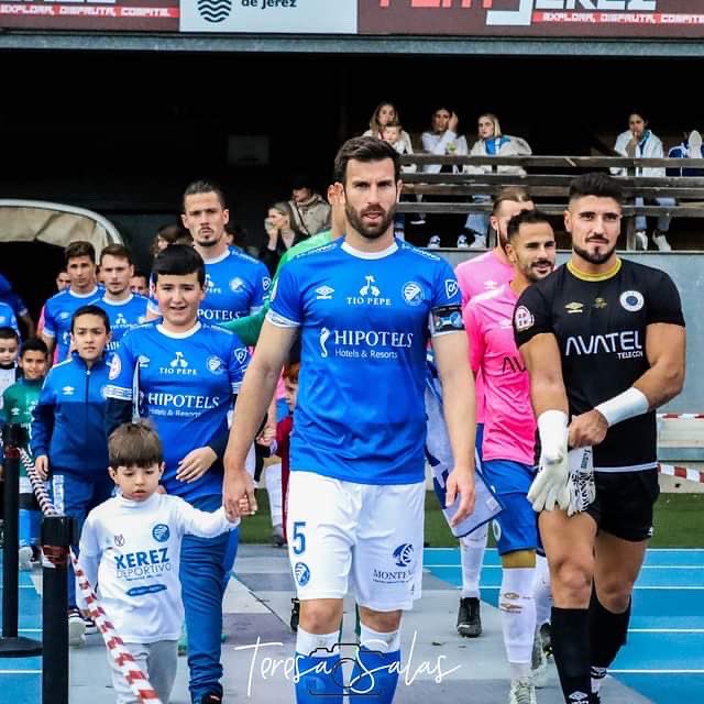 AM_Oca's tweet photo. A por más!✅ @XerezDFC ⚪️🔵 https://t.co/ydzgT5q4Mo