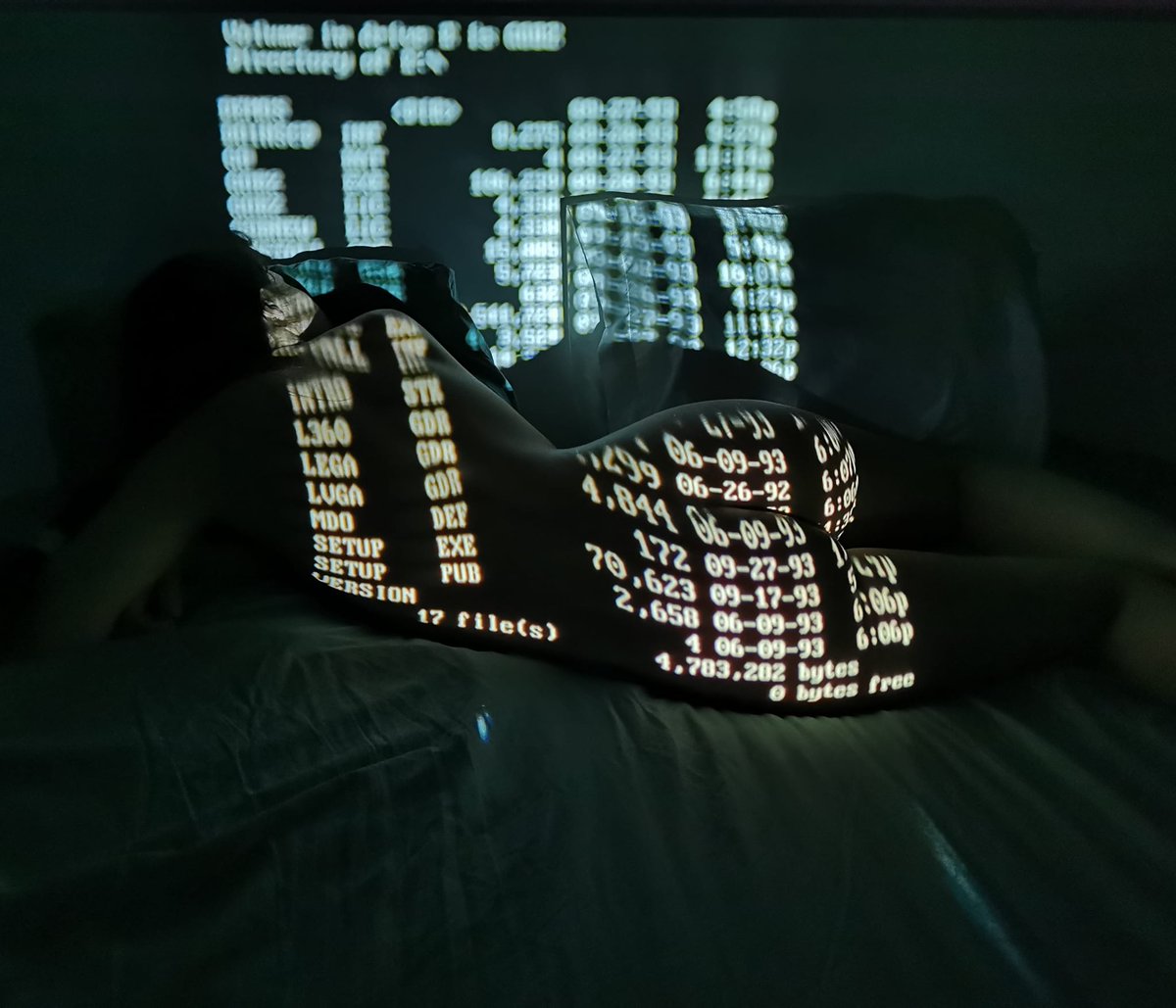 GeeksterLady's tweet photo. "How is MS-DOS like MSG? Both raise your blood pressure and give you a tightening sensation around your forehead." (Ted Nelson)

#msdos #dos #dir #diskfull #retrocomputing #girl #geekgirl #nerd #geek #oldskool #harddisk #ibmpc #vintagecomputer #vintage #projector #sexy #bodyart https://t.co/0ee6fOkX2N