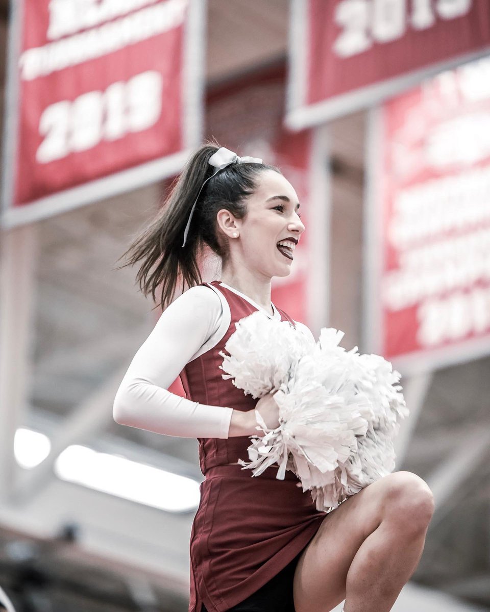 UMassCheer's tweet photo. Someone said it’s Nattys season 😎 https://t.co/ZmA9WsYke9