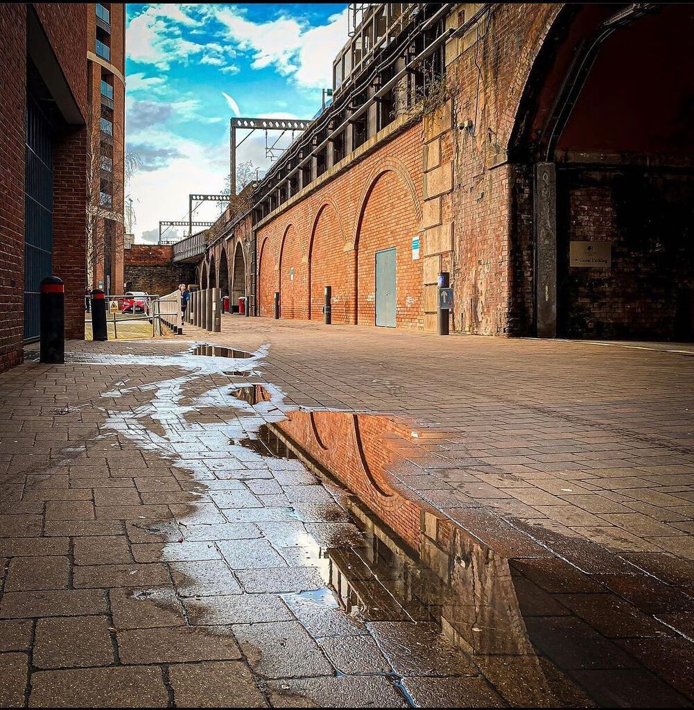 FEATURE OF THE DAY 💫🌟✨
———————————————— 
Photo by <a href="/kdnystn/">David C</a> 👏🏻
————————————————
Featured by: @moodybill 👋🏻 Billy
Use Hashtag #igersleeds ————————————————
To be part of the IgersLeeds community, follow us and tag your photos for a chance to be featured… instagr.am/p/CnMzahDs6ef/