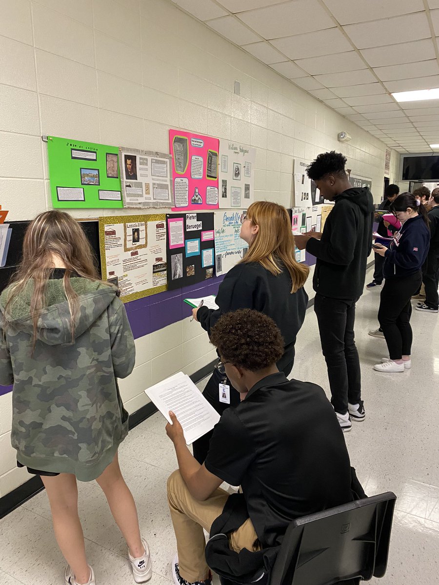 MilliesHistory's tweet photo. Day 1 of the 2023 Spring Semester and we are off to a great start! Renaissance Figure Scavenger Hunt! #BecauseWeAreWEST #ThisIsHowWeDoIt https://t.co/hnjA60rgGz