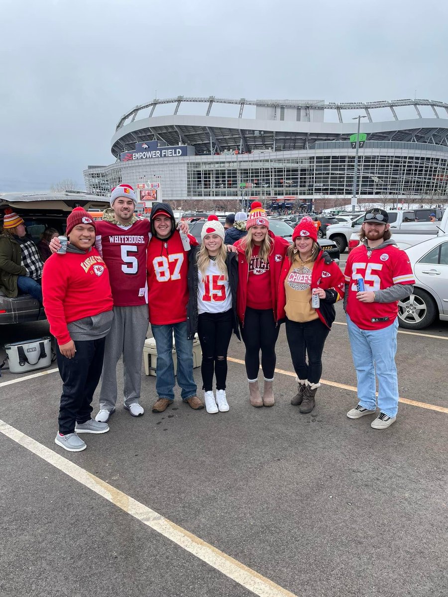 Happy birthday to the buddy we always travel for. <a href="/itsKJ_4/">KJ</a>