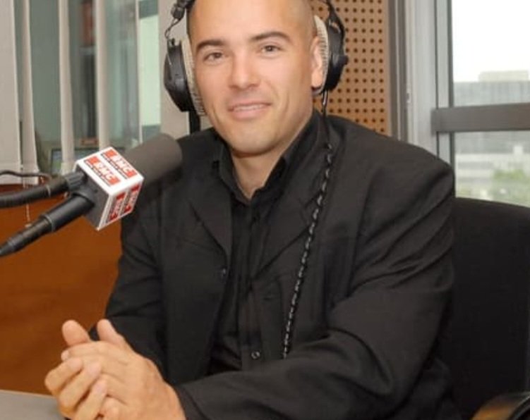 2015-2023 ... 
8 ans déjà qu'Olivier Schwarz nous a quittés. Une pensée pour Julie, ses enfants et sa famille en ce jour si particulier. 
On ne t'oublie pas 🙏