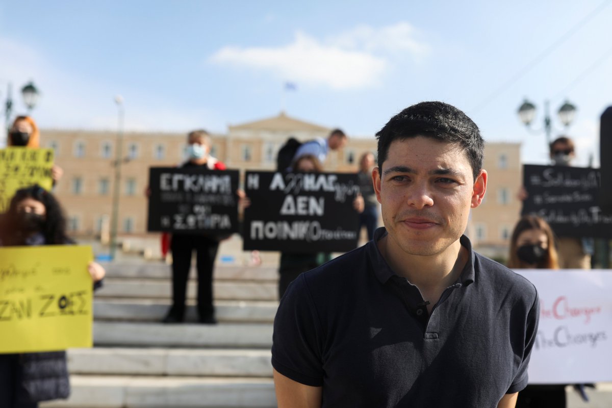 GrainneMellon's tweet photo. Sean Binder faces trial tomorrow in Greece for his search + rescue work with refugees. If convicted he faces up to 20 yrs in prison. 

Ed Fitzgerald KC and I are instructed by @LeighDay_Law to advise on the intl human rights issues in the case. /1 https://t.co/XJM7WRy1XH