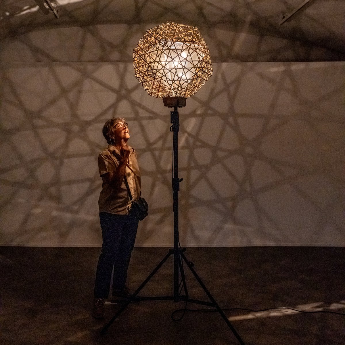 Mancano due settimane alla chiusura della mostra #OlafurEliasson #NelTuoTempo: fino al 22 gennaio potrai scoprire le opere di uno degli artisti contemporanei più originali e visionari della nostra epoca: ow.ly/fzfy50MlqTj