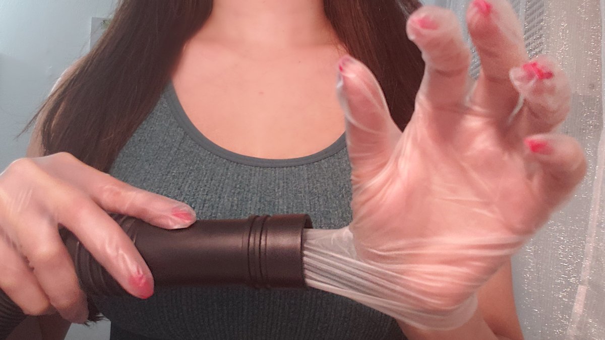 MoonStar_ASMR's tweet photo. ASMR │ Vacuuming Hands with Vinyl Gloves
https://t.co/GTb3CO23vE

https://t.co/RVvRk4wzXx

#asmr #vacuum #gloves #hands https://t.co/OQPZE3TbJt