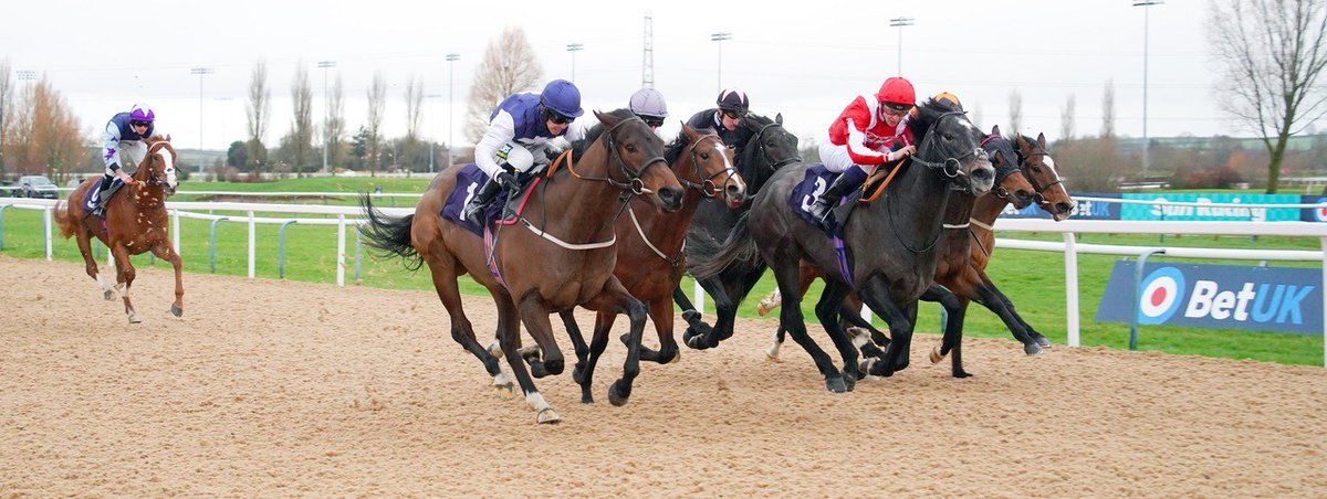 Southwell_Races's tweet image. RACE 5 RESULT- It&apos;s Time To Turn To @talkSPORT  Maiden Stakes (GBB Race)

🥇 Berkshire Phantom

Jockey: @daveprobert88
Trainer: #AndrewBalding 
Owner(s): Berkshire Parts &amp;amp; Panels Ltd No1 Fanclub

Photo by Tony Knapton