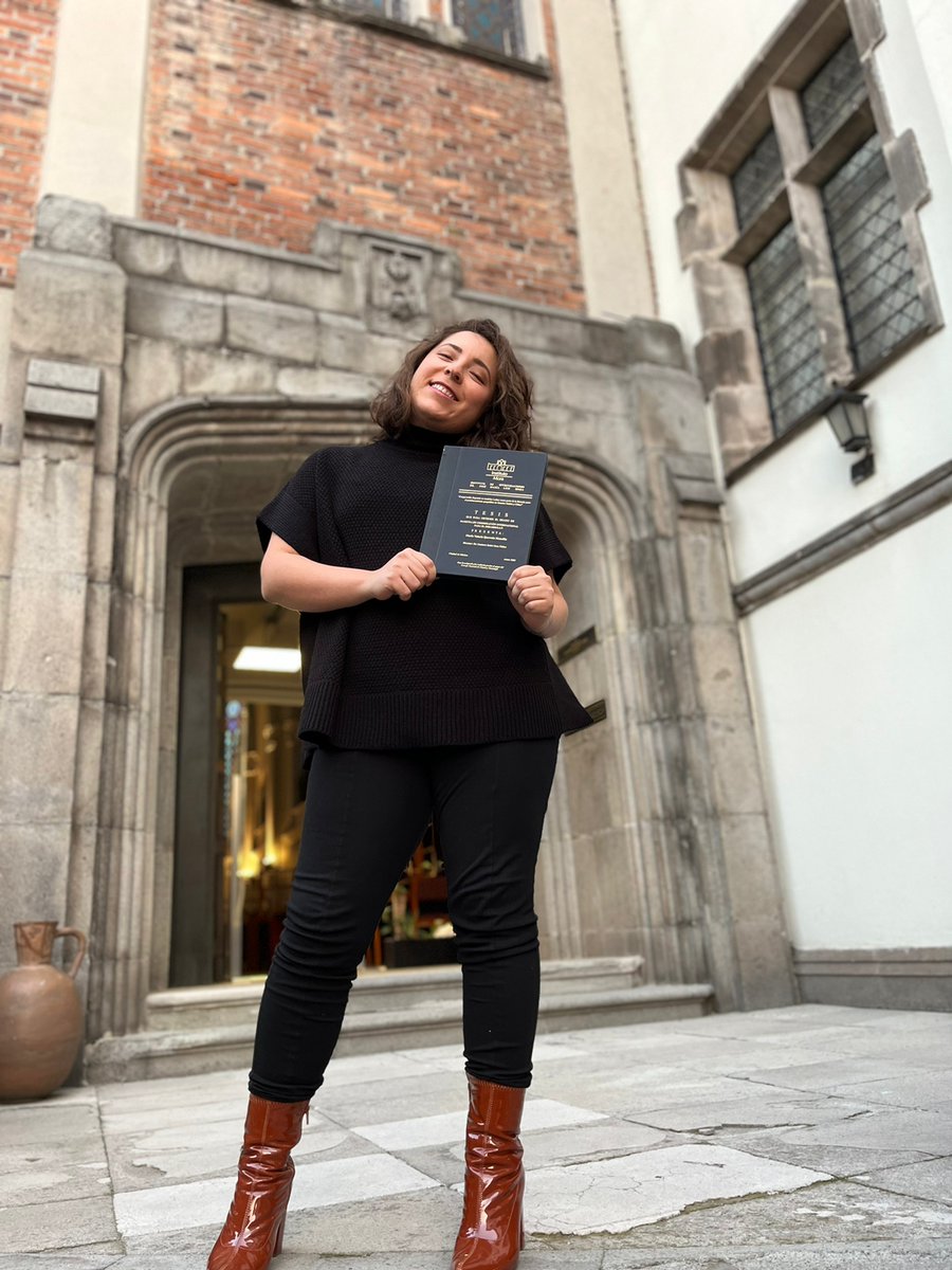 maestriacid's tweet photo. 👩🏻🎓Valeria Quevedo presentó su examen de grado y obtuvo el título de Maestra en #CooperaciónInternacional para el #Desarrollo. Muchas felicidades!!!🥳
#MCID #OrgulloMora https://t.co/iaJhKU2oqC