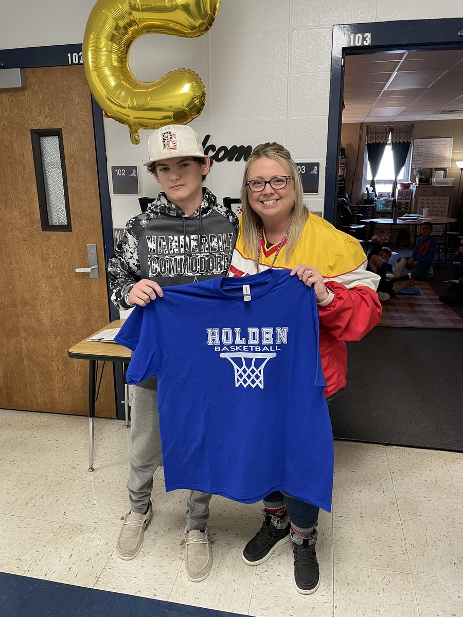 Trace chose Mrs. Kilgore as a Holden staff member he appreciates and is thankful for. Mrs. Kilgore will be recognized Thursday 1/12 at our home game vs Butler. Thank you Mrs. Kilgore the Holden Boys Basketball team appreciates you!