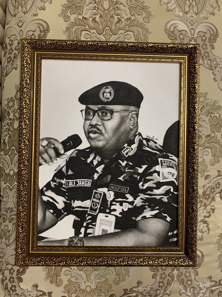 draws_toria's tweet image. A Portrait of the Commander of all Commanders, The AIG MOPOL, AIG ALI A JANGA