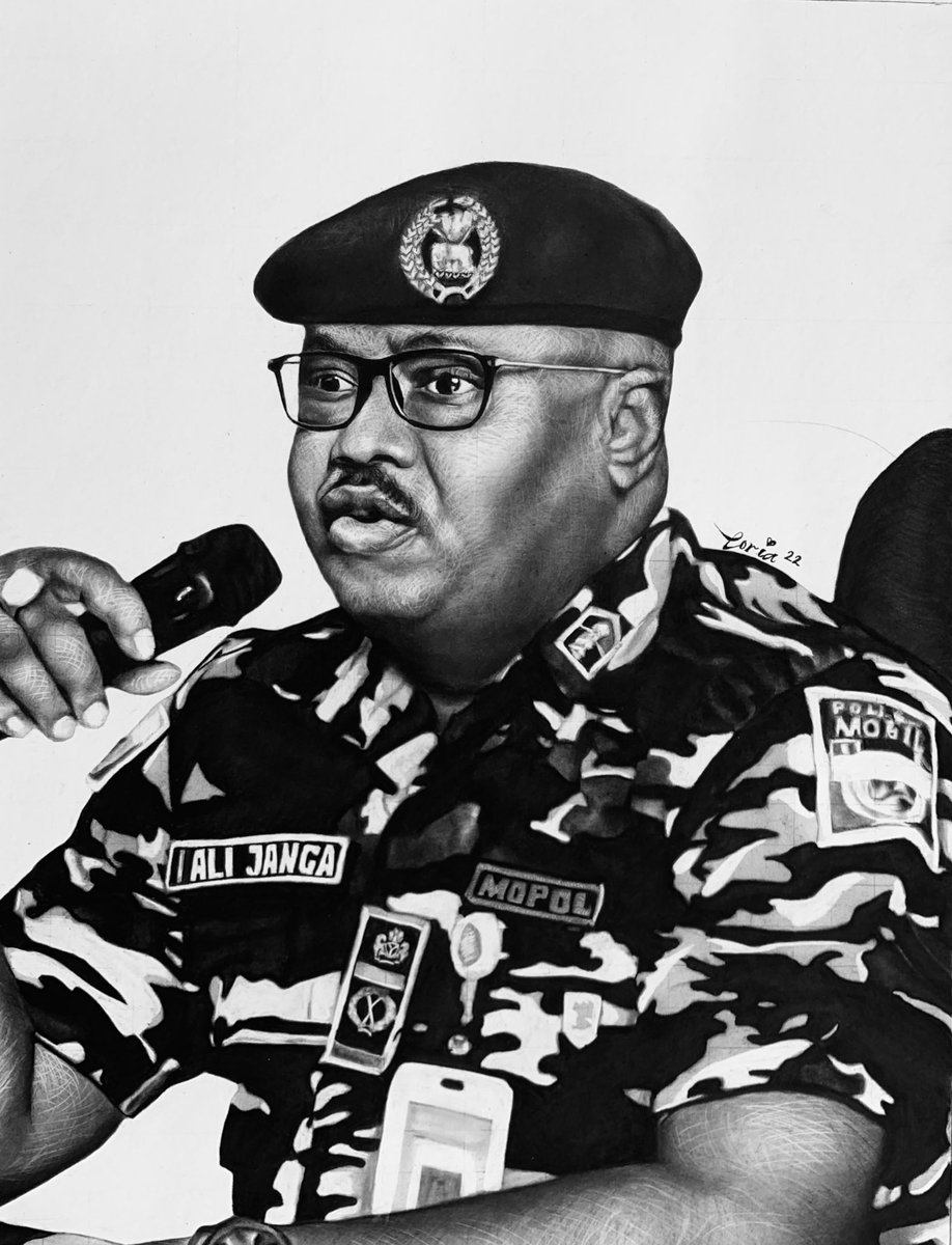 draws_toria's tweet image. A Portrait of the Commander of all Commanders, The AIG MOPOL, AIG ALI A JANGA