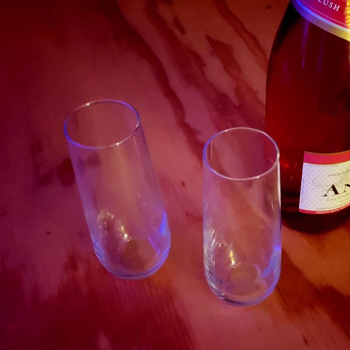 Freudian Sips tweet media