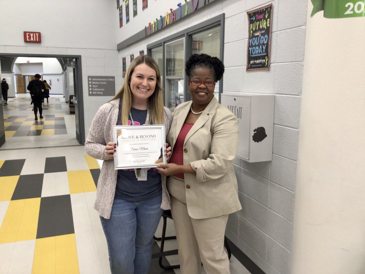 PrincipalFraz's tweet photo. #LCHS  Coach Glazer, Ms. Maun and Debbie Parker!  Thank you for going Above and Beyond for Our Scholars EVERYDAY https://t.co/Ob0BwAzC0C