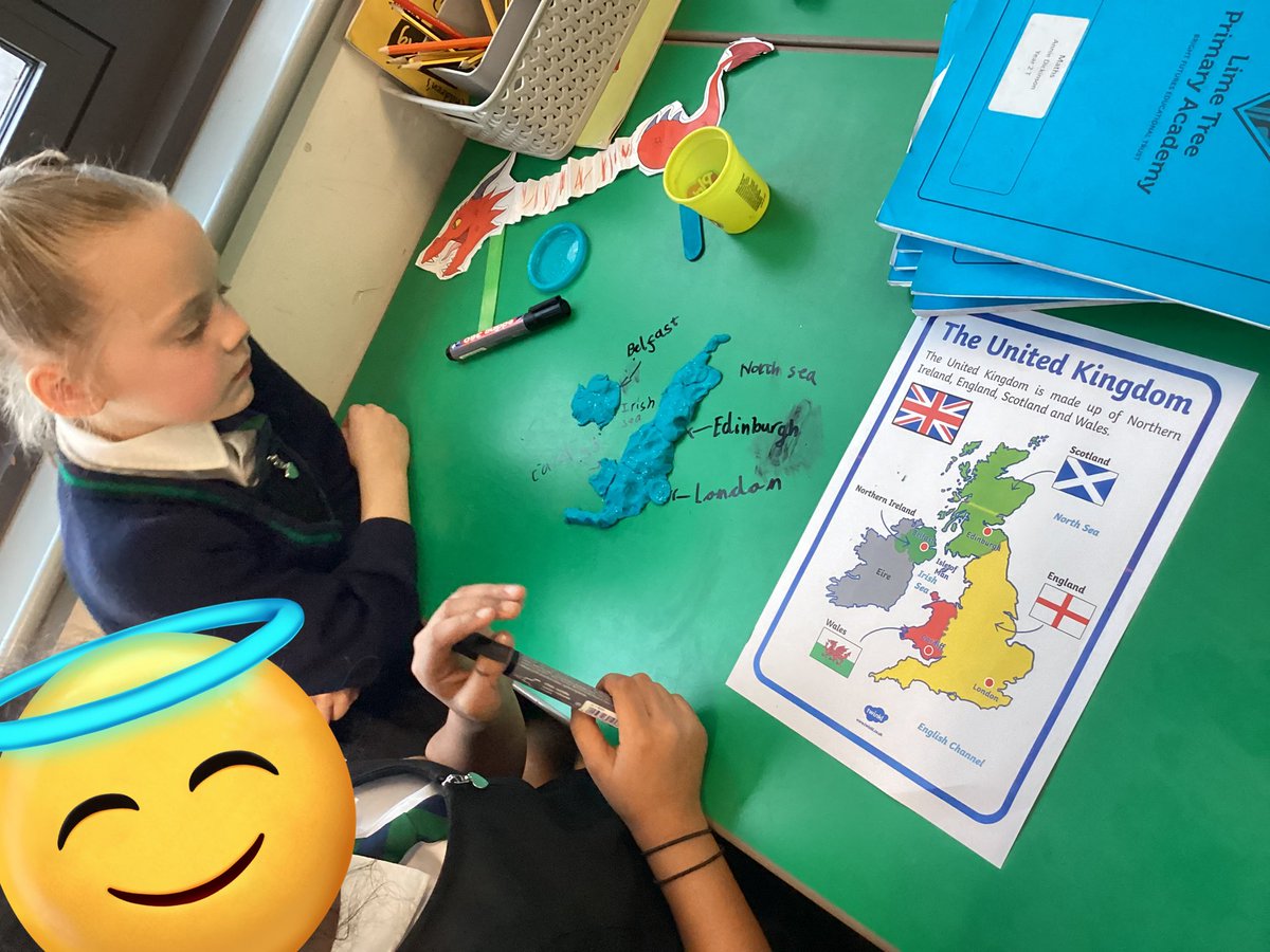 Year2TLTPA22's tweet photo. Where do we live? Exploring the U.K. Geography has commenced Mrs Crosby! @Year6TLTPA22 https://t.co/YYOE1CiP16