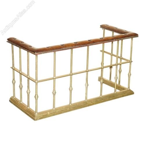 antiques_atlas's tweet photo. Restored #Victorian Brass & Leather Club Fender https://t.co/Nb4vBcIm5L
From Wimbledon Furniture LTD:
#Antiques #AntiqueClubfender #ClubFender #Antiques
#CountryHouseStyle #CountryManorStyle https://t.co/BiklRp2ccA