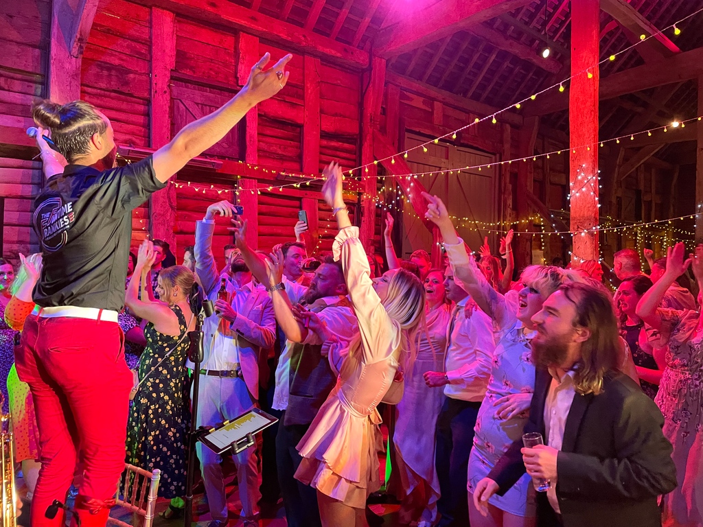 You could have the best party of the year, all you have to do is hire the Funtime Frankies!

#thefuntimefrankies #partyband #weddingband #eventband #functionband #eventprofs #redpants #funtimes #partytime #awardwinners #wedding