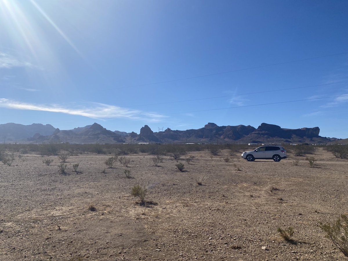 landmonkeycom's tweet image. Wide open in Golden Valley, AZ