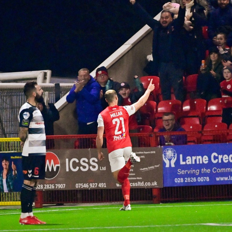 larnefc's tweet photo. Our latest 𝗺𝗮𝘁𝗰𝗵 𝘁𝗶𝗰𝗸𝗲𝘁 𝗯𝘂𝗻𝗱𝗹𝗲 is now live! 🤩

Enjoy 2️⃣ nights at Inver against Crusaders and Portadown this month for just £18 (adults) and £12 (concessions) 🎟️

#WeAreLarne #BringOneMore