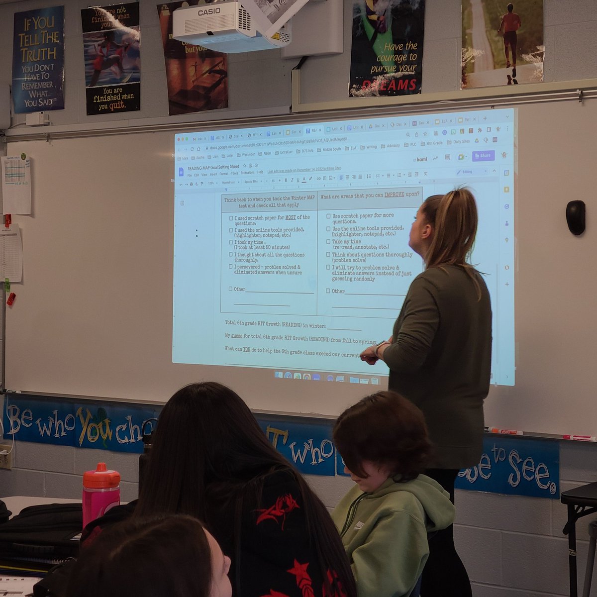 CorushMara's tweet photo. New year = new goals! Setting ourselves up for success by reviewing MAP data and setting goals for the Spring! #goals #LAfun #RITscores #MAPdata @Ms_Eiter @MsKrippingerHMS @HawthornMSS @District_73 https://t.co/xz3pqjCsR8