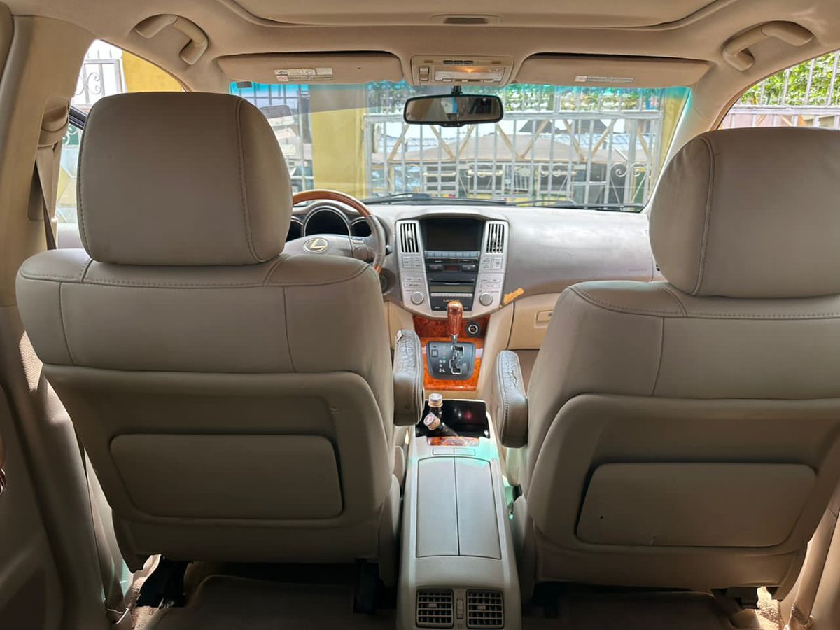 opekingfrosh's tweet photo. Pls RT🙏

Lexus RX350
2009
Full Option
10months Used
Firstbody
Reverse Cam

Price - 4.850M ONLY
.
.
Brymo Ojota Felix Thuram Yoruba Nation #Barcelona Bale Cavani Osimhen Chelsea Adekunle iFitness Weghorst Lekki #SanwoAgain Boehly Iniesta Mudryk #TinubuInAdamawa Ansu Bella Atiku https://t.co/jYHwvxHNn9