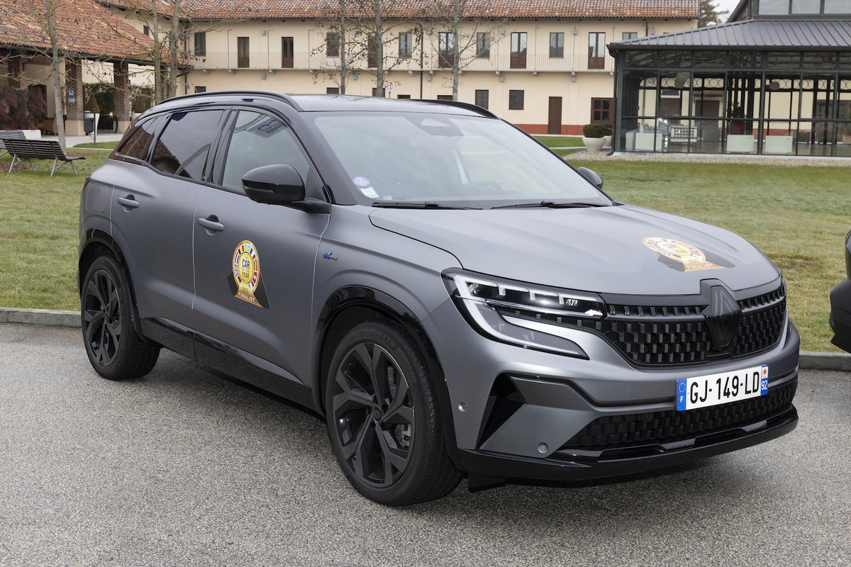 Car of the Year tweet media