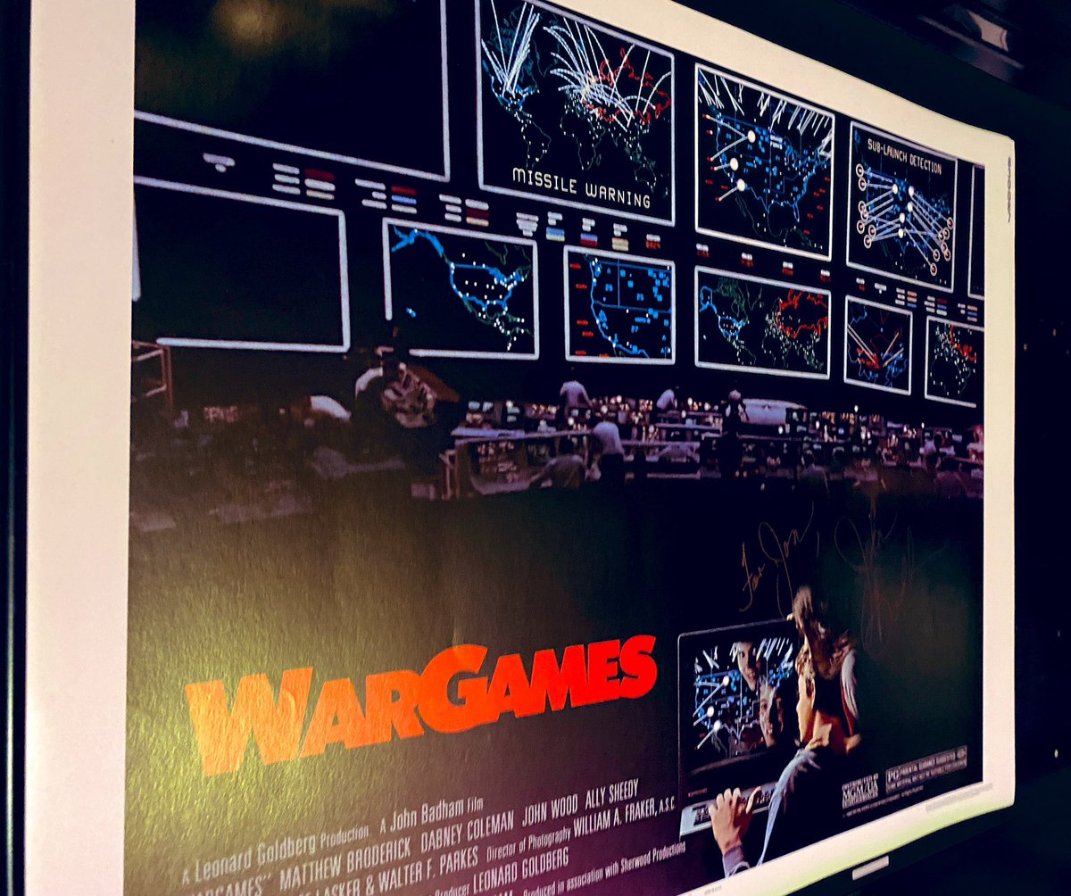 Would you like to play a game? 

In my collection: #MatthewBroderick #AllySheedy #DabneyColeman in “WarGames” original Half Sheet, signed by Director #JohnBadham!

#80s #Movies #Cinema #MoviePoster #MovieLover #80sLover #Galaga #Arcade #Computer #80sMovies