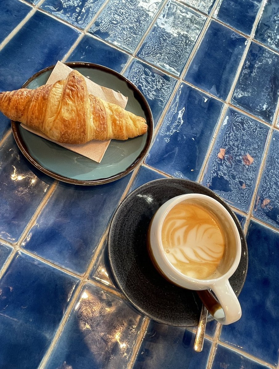 barcelonateka's tweet image. Casa Seat — beautiful space with a lot of light for working, having a lunch or breakfast. ☀️
#barcelonafood #barcelona #barcelonatours #barcelonaguide #barcelonawork