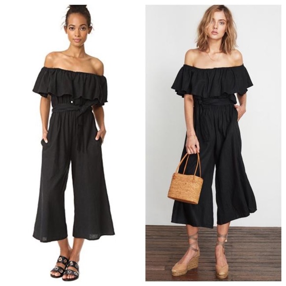 mrc248's tweet photo. So good I had to share! Check out all the items I'm loving on @Poshmarkapp from @MilitaryMama3 #poshmark #fashion #style #shopmycloset #faithfullthebrand #lot #madewell: https://t.co/fvcwREdZp0 https://t.co/jZn11bJPW8
