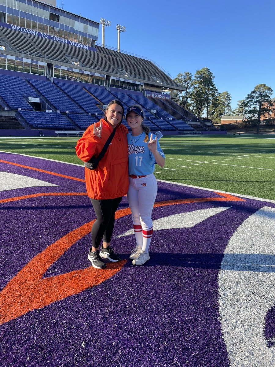 avery booker 2024 tweet media