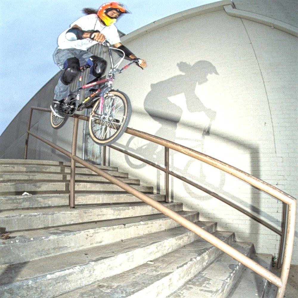eminentbmxtv's tweet photo. "Mat Hoffman" @condorbmx
( 09-01-1972 ) ๐๐ฅ๐ค๐พ
โข
#happybirthday #mathoffman
#condorbmx #bmxfreestyle #bmx #bike #eminentbmxtv
โข
Publicado by: @pebmx30 https://t.co/dfe8pFzkpk