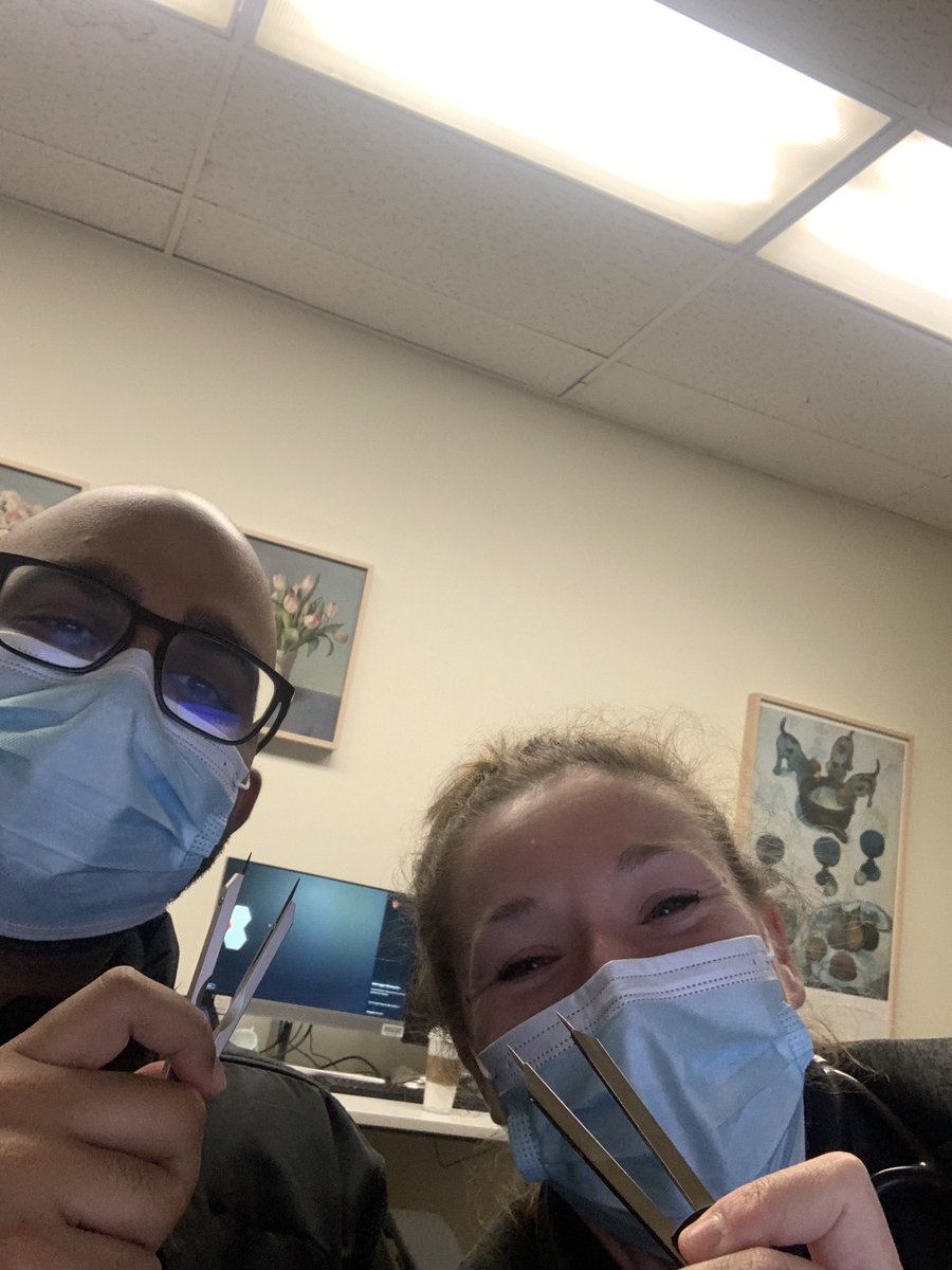 When your amazing resident/future ID fellow pulls out his own calipers with you in unison from the same pocket that carries his precious antibiogram...you have to take a minute to marvel at the tremendous stroke volume of learning ahead <3 @ATarimala @StanfordChiefs