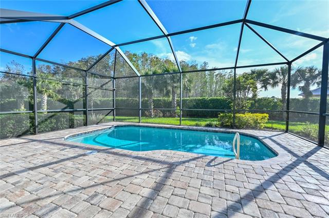 ddoylenaples's tweet photo. Just Reduced!  $494,300.00, 2BR, 2BA, 10801 Glenhurst ST, Fort Myers, FL 33913, Full Details https://t.co/MjENlAisiB https://t.co/7UUZRUurx9